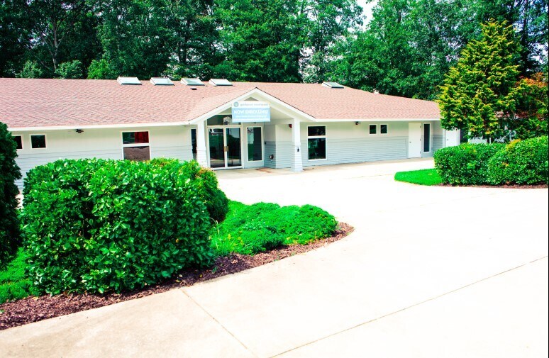 More Photos Of 6008 Hampshire Cir, Waldorf Daycare Center For Sale