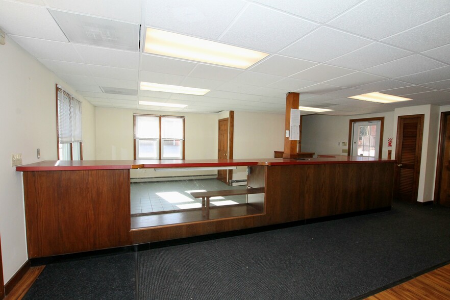 More Photos Of 9 Old Westminster Rd, Hubbardston Warehouse For Sale