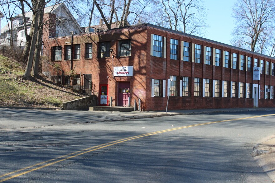 More Photos Of 65 Main St, Springfield Distribution For Sale