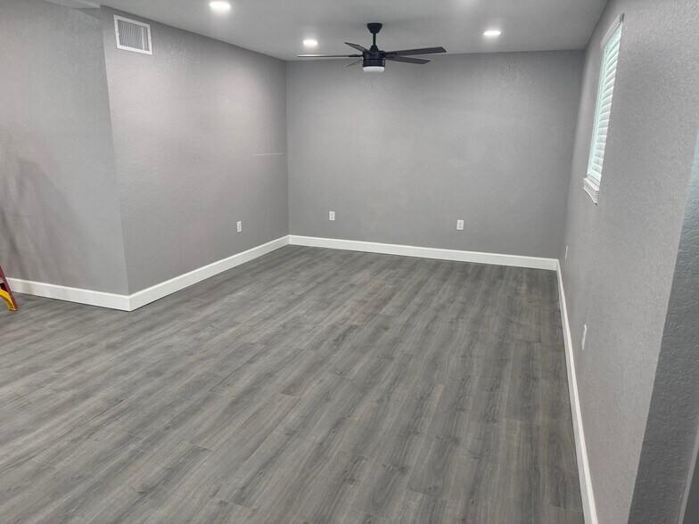 More Photos Of 136 Jack Pine St, Lake Wales Specialty For Sale