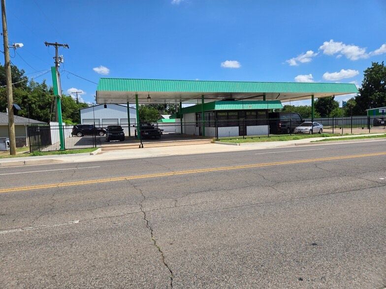 Primary Photo Of 1800 N Portland Ave, Oklahoma City Convenience Store For Sale