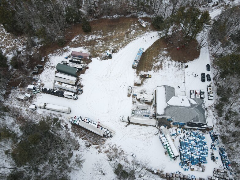 More Photos Of 8 Venture Way, Kennebunkport Warehouse For Sale