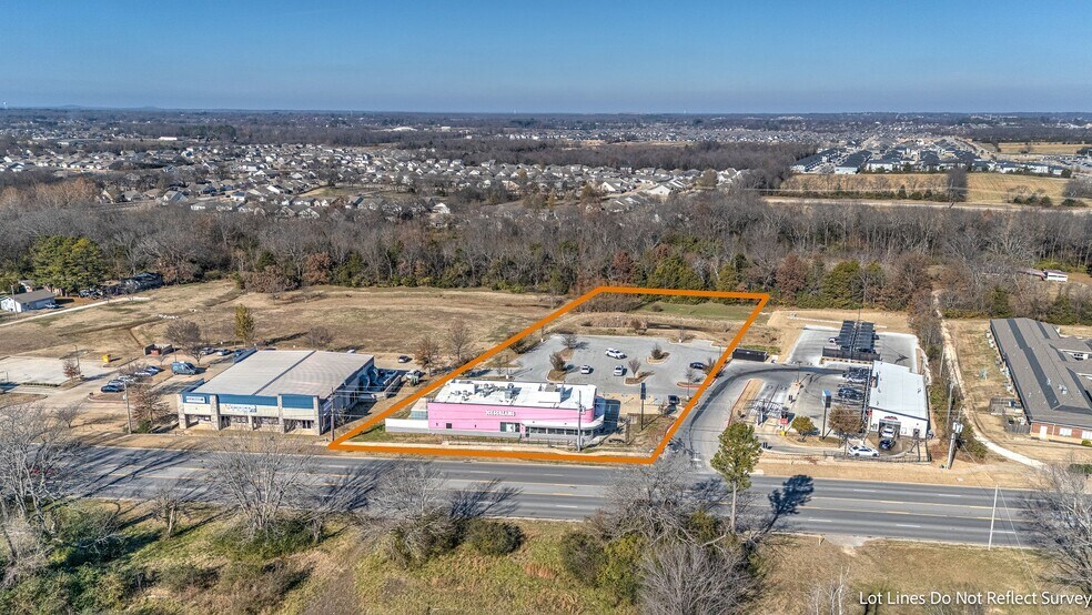 More Photos Of 4280 W Martin Luther King Blvd, Fayetteville Restaurant For Sale