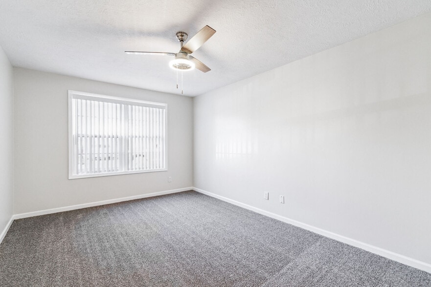 More Photos Of 117 Cedarwood Dr, Lebanon Apartments For Sale