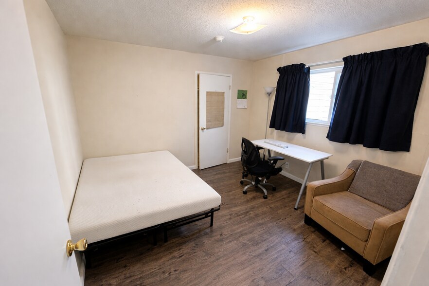 More Photos Of 2015 Hearst Ave, Berkeley Apartments For Sale