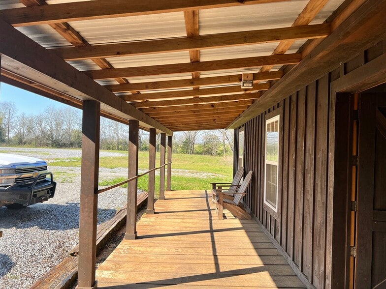 More Photos Of 3118 Fort Dale Rd, Greenville Office For Sale