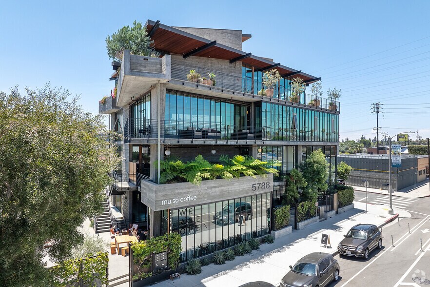 More Photos Of 5788 W Adams Blvd, Los Angeles Office For Lease