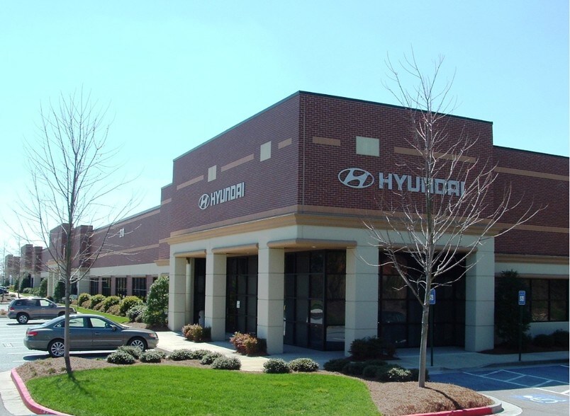 More Photos Of 270 Riverside Pky, Austell Distribution For Lease