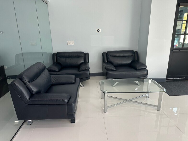 Primary Photo Of 1173 W John Carpenter Fwy, Irving Medical For Sale