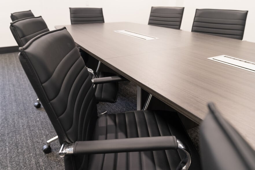 More Photos Of 4440 Walker Blvd, Knoxville Flex For Sale