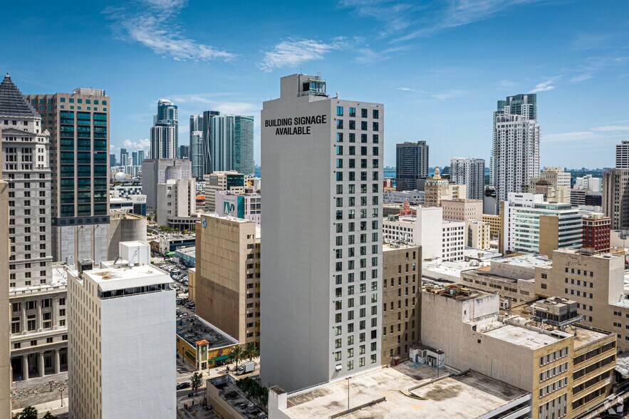 More Photos Of 44 W Flagler St, Miami Office For Lease