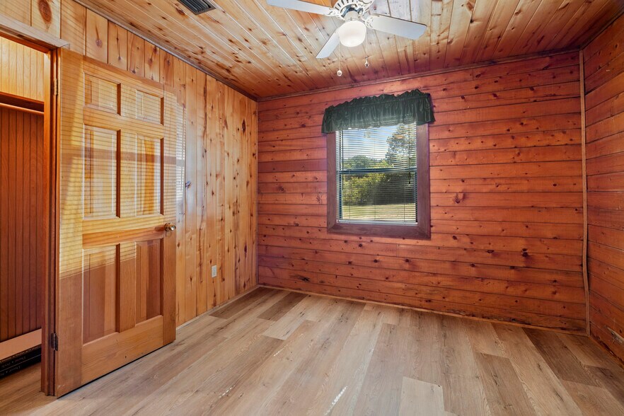 More Photos Of 1620 N FM 17, Alba Land For Sale