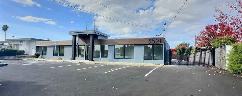 Primary Photo Of 3521 Mission Ave, Carmichael Medical For Lease