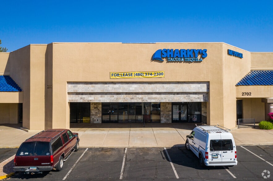 More Photos Of 2650-2702 E University Dr, Mesa Storefront For Lease
