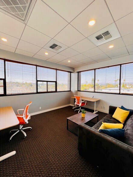 More Photos Of 11965 Venice Blvd, Los Angeles Loft Creative Space For Lease