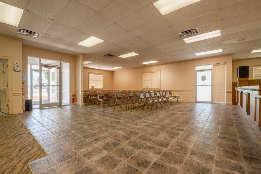 More Photos Of 2020 Mack Smith Rd, Rossville Bank For Sale