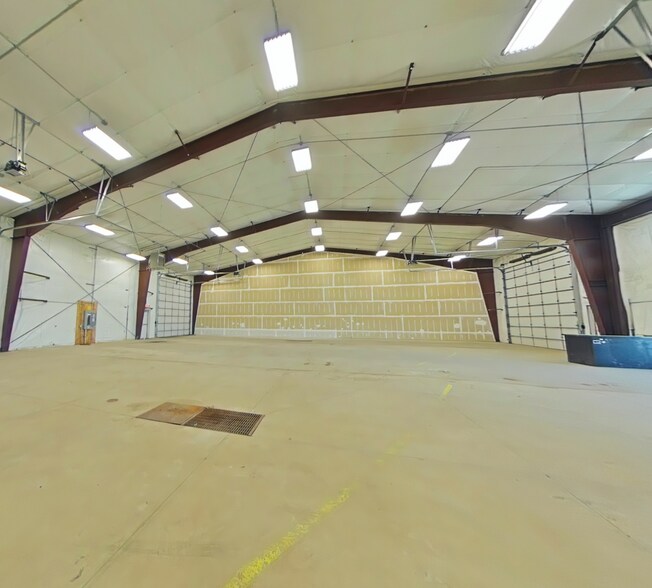 More Photos Of 6416 Wickum Rd, Williston Warehouse For Sale