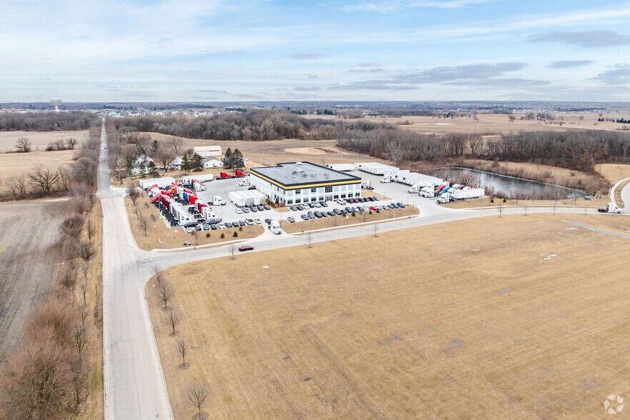 More Photos Of 167 Flannigan Rd, Hampshire Truck Terminal For Lease