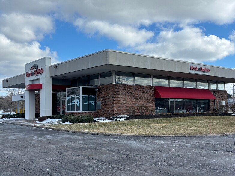 More Photos Of 3049 Orchard Park Rd, Orchard Park Bank For Sale