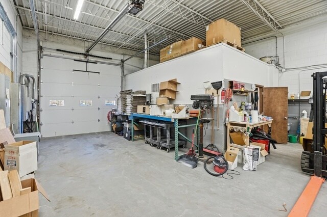 More Photos Of 968-980 Main St, Crete Freestanding For Sale