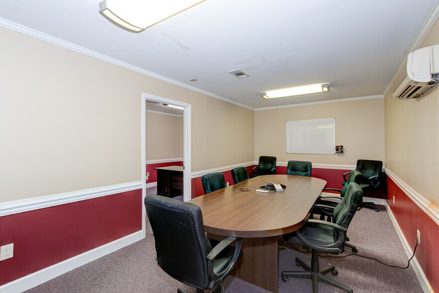 More Photos Of 1242 Nowell Dr, Augusta Warehouse For Sale