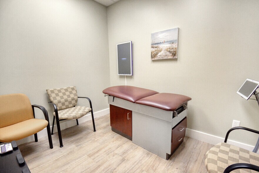 More Photos Of 1000 Plantation Island Dr, Saint Augustine Medical For Sale