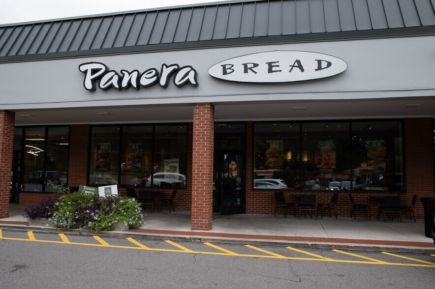 More Photos Of 5209-5259 Library Rd S, Bethel Park Unknown For Lease