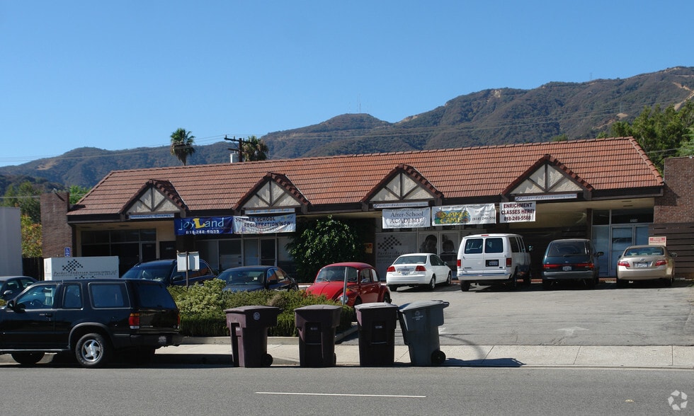 More Photos Of 3210-3216 Honolulu Ave, Glendale Office For Lease