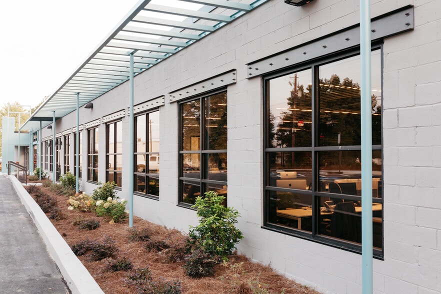 More Photos Of 3453 Pierce Dr NE, Chamblee Office For Sale