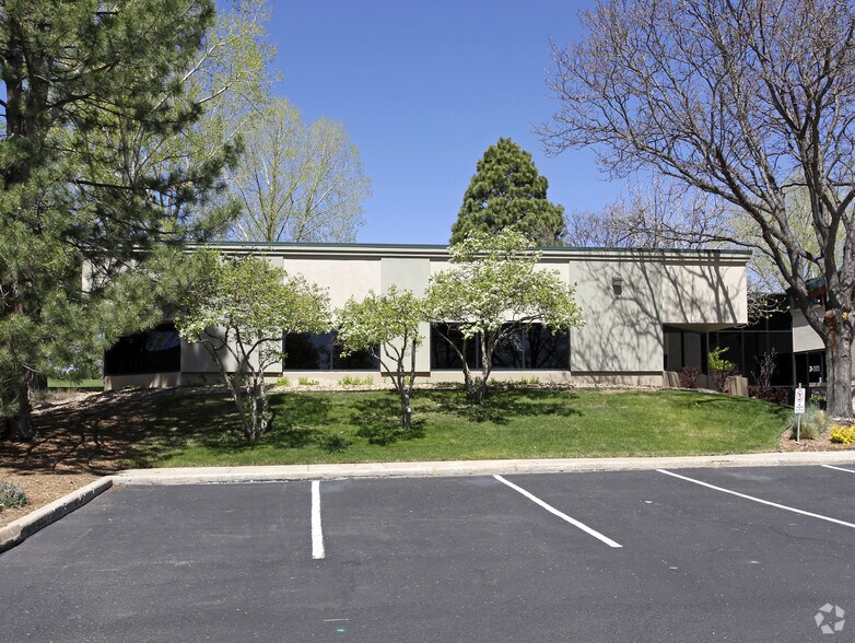 More Photos Of 16 Inverness Pl E, Englewood Office For Sale