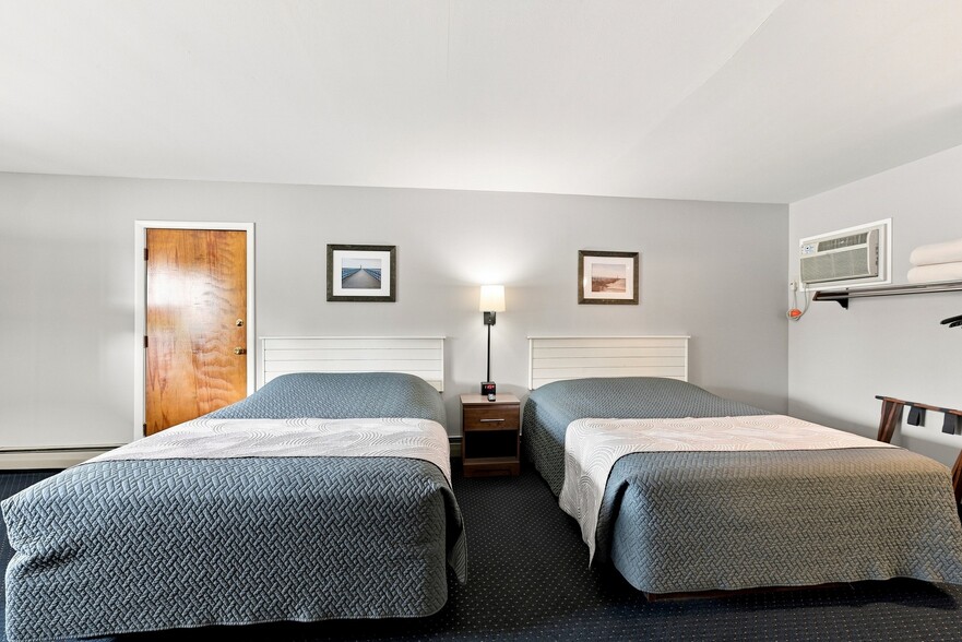 More Photos Of 8127 Chippewa Hwy, Bear Lake Hotel For Sale