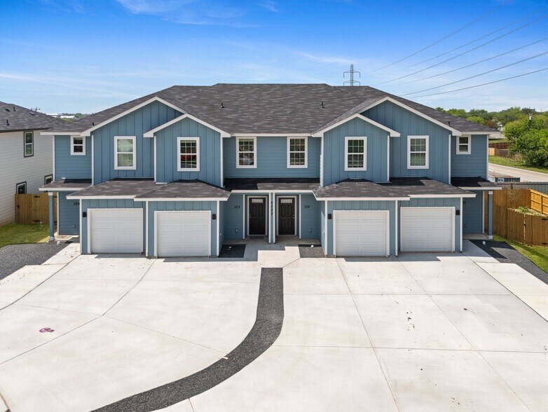 More Photos Of 6010 Shashi Place, San Antonio Apartments For Sale