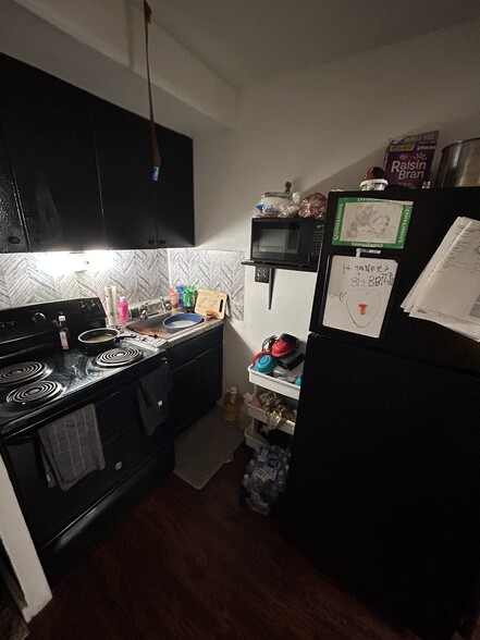 More Photos Of 15211 Fenkell St, Detroit Apartments For Sale