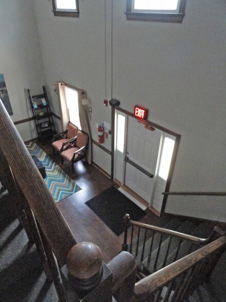 More Photos Of 4102 George Washington Mem Hwy, Yorktown Office For Lease