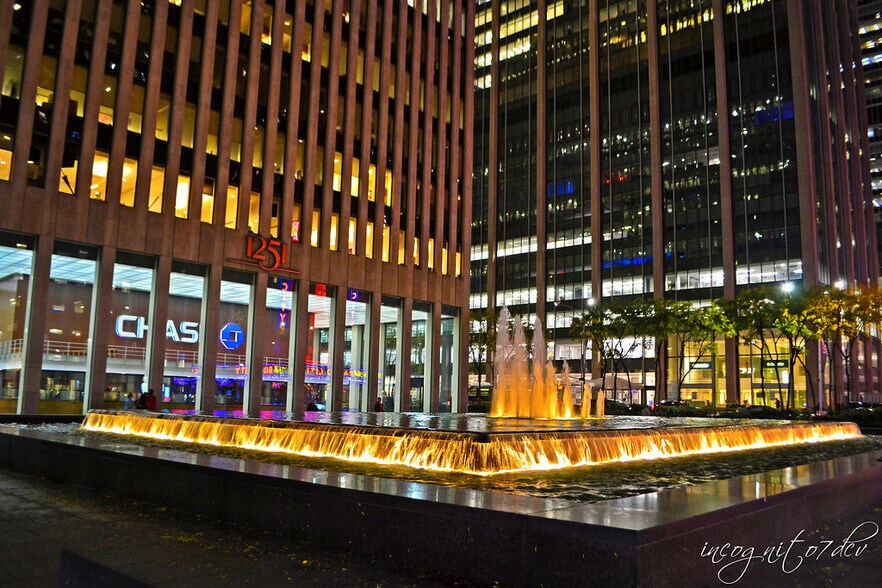 More Photos Of 1251 Avenue of the Americas, New York Office For Lease