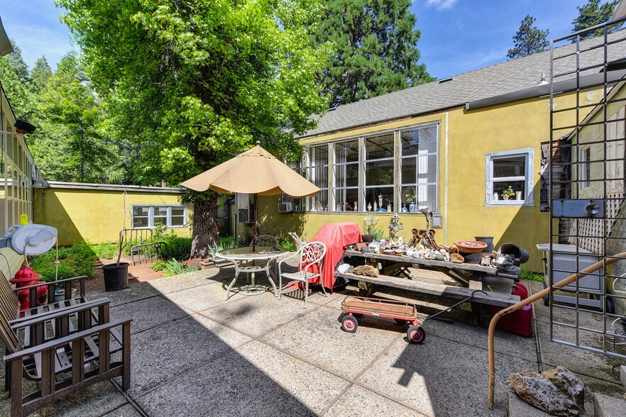 More Photos Of 6290 Pony Express Trl, Pollock Pines Schools For Sale