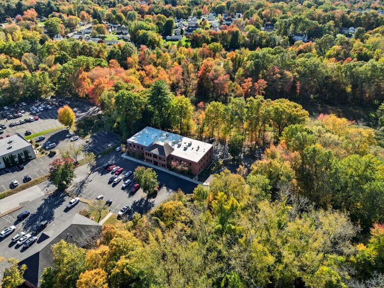 More Photos Of 294 N Main St, East Longmeadow Medical For Lease