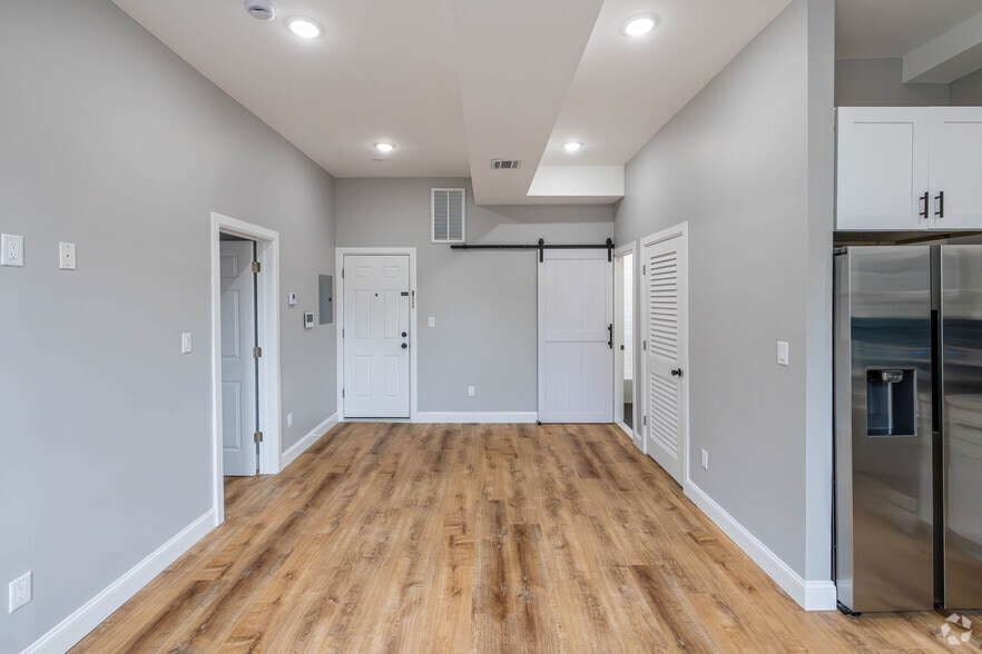 More Photos Of 1074 Summit Ave, Jersey City Apartments For Sale