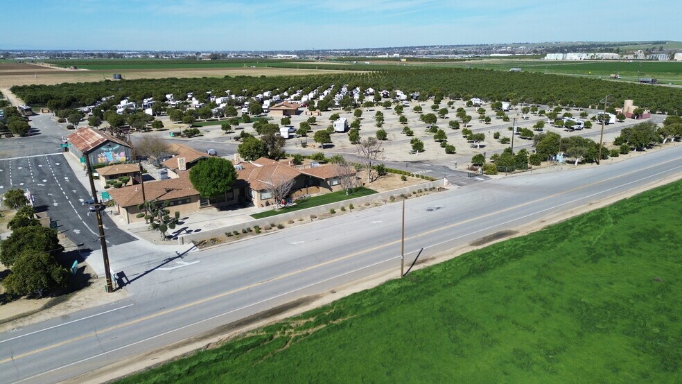 More Photos Of 1452 S Edison Rd, Bakersfield Trailer Camper Park For Sale