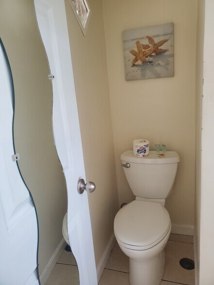 More Photos Of 19 Winnapaug Rd, Westerly General Retail For Sale