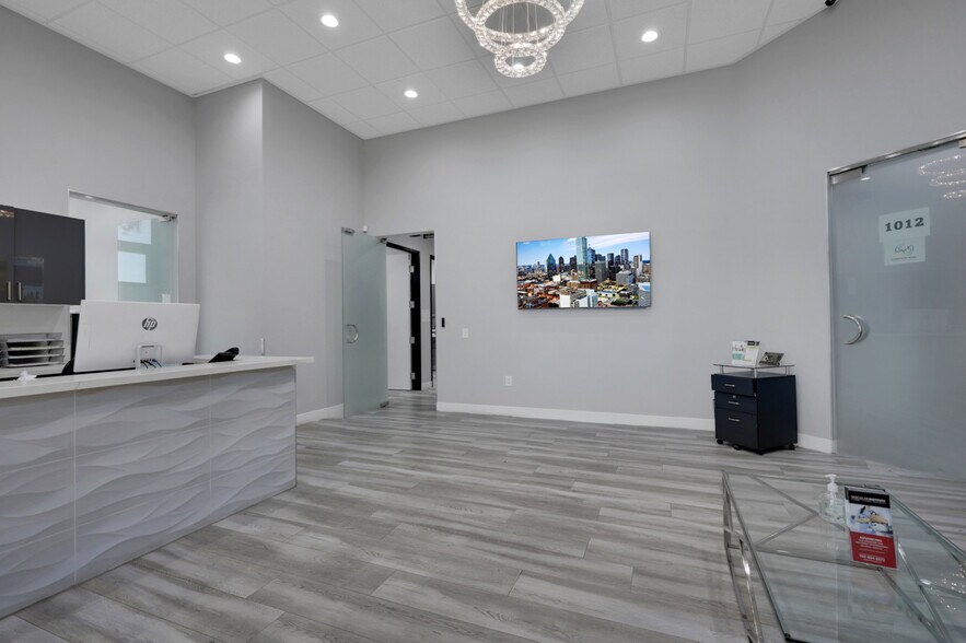 More Photos Of 375 N Stephanie St, Henderson Medical For Sale