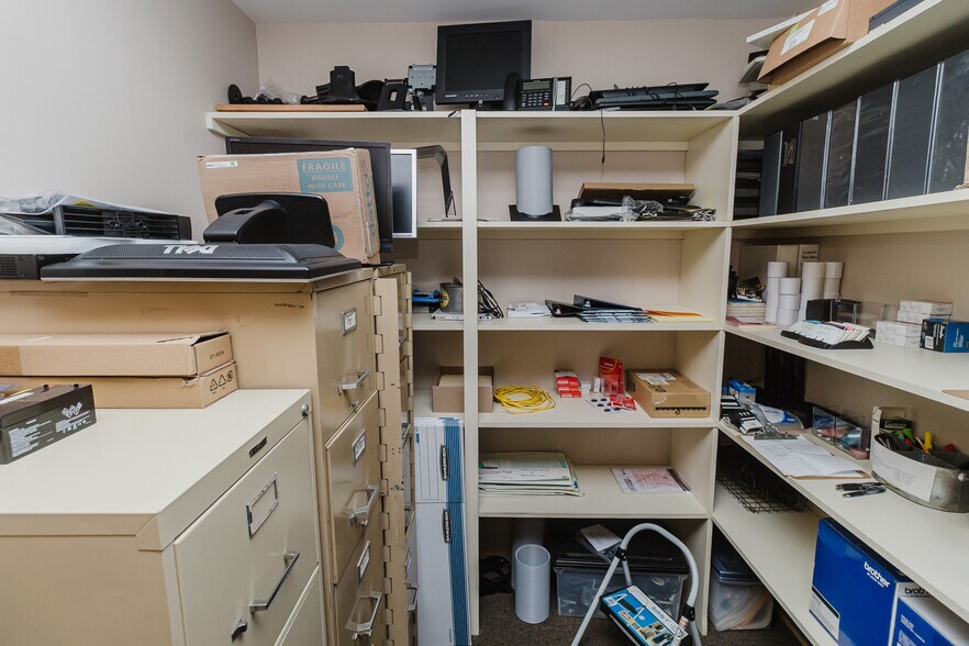 More Photos Of 3101 S Broadway St, Wichita Freestanding For Sale