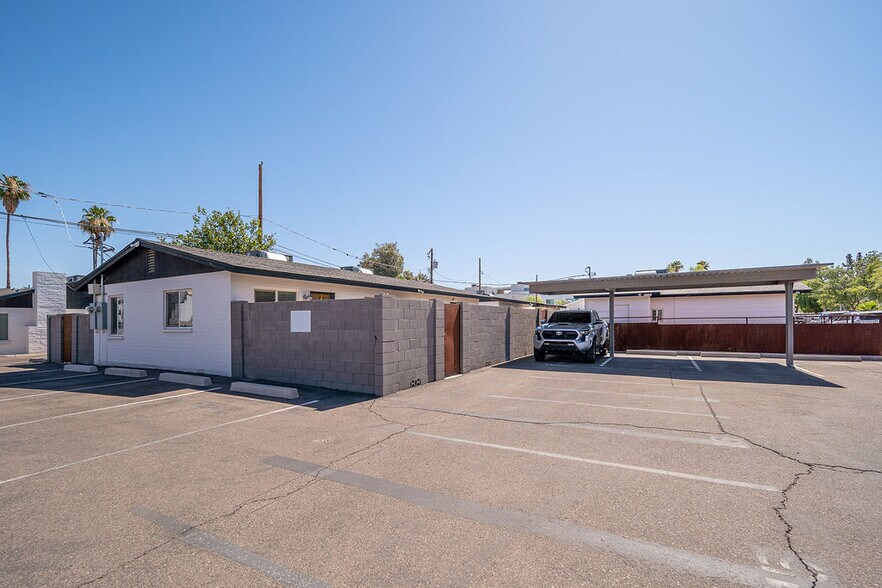 More Photos Of 4401 N 21st St, Phoenix Apartments For Sale
