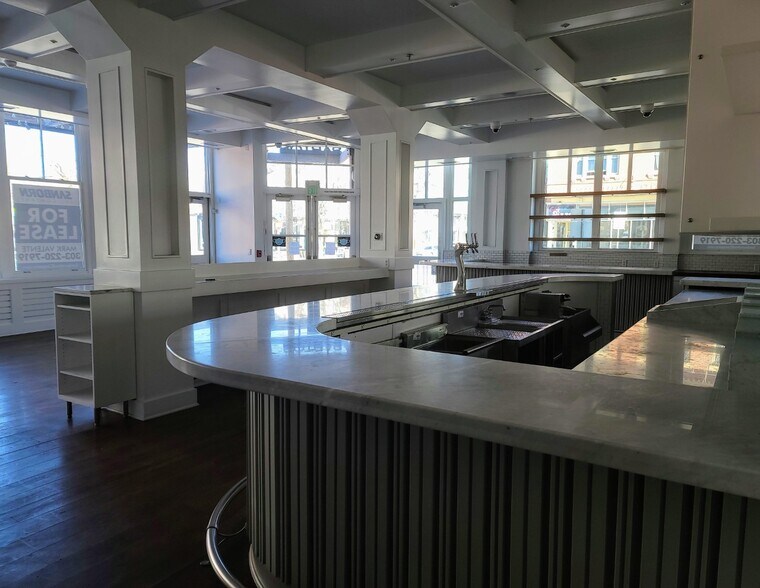 More Photos Of 2900-2920 W 25th Ave, Denver Restaurant For Lease