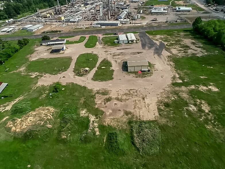 More Photos Of 2617 US Highway 79 N, Carthage Industrial For Sale