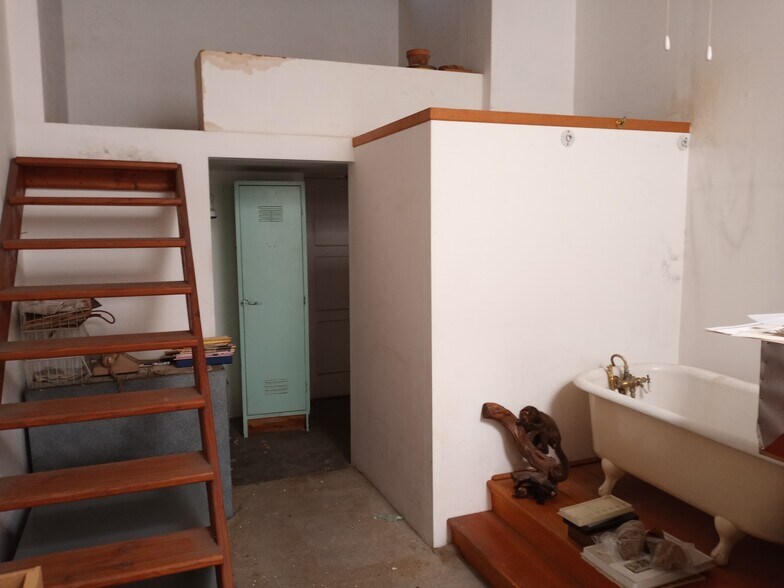 More Photos Of 1111-1115 N La Brea Ave, Inglewood Loft Creative Space For Sale