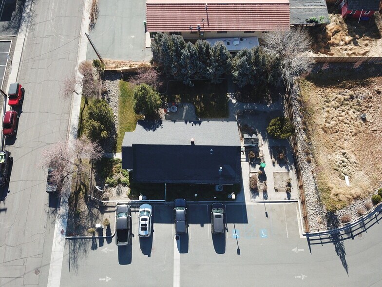 More Photos Of 990 N Minnesota St, Carson City Office For Sale