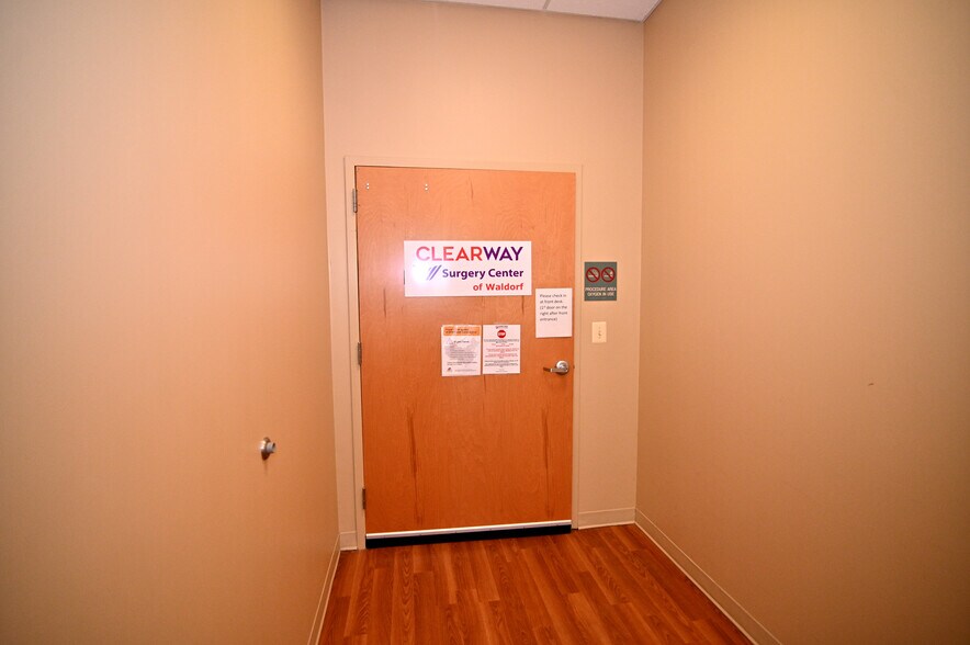 More Photos Of 2960 Technology Pl, Waldorf Research And Development For Lease