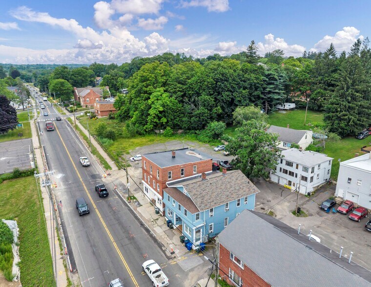 More Photos Of 220 Main St, Terryville Apartments For Sale