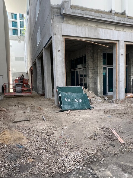 More Photos Of 4011 Salzedo St, Coral Gables Apartments For Lease